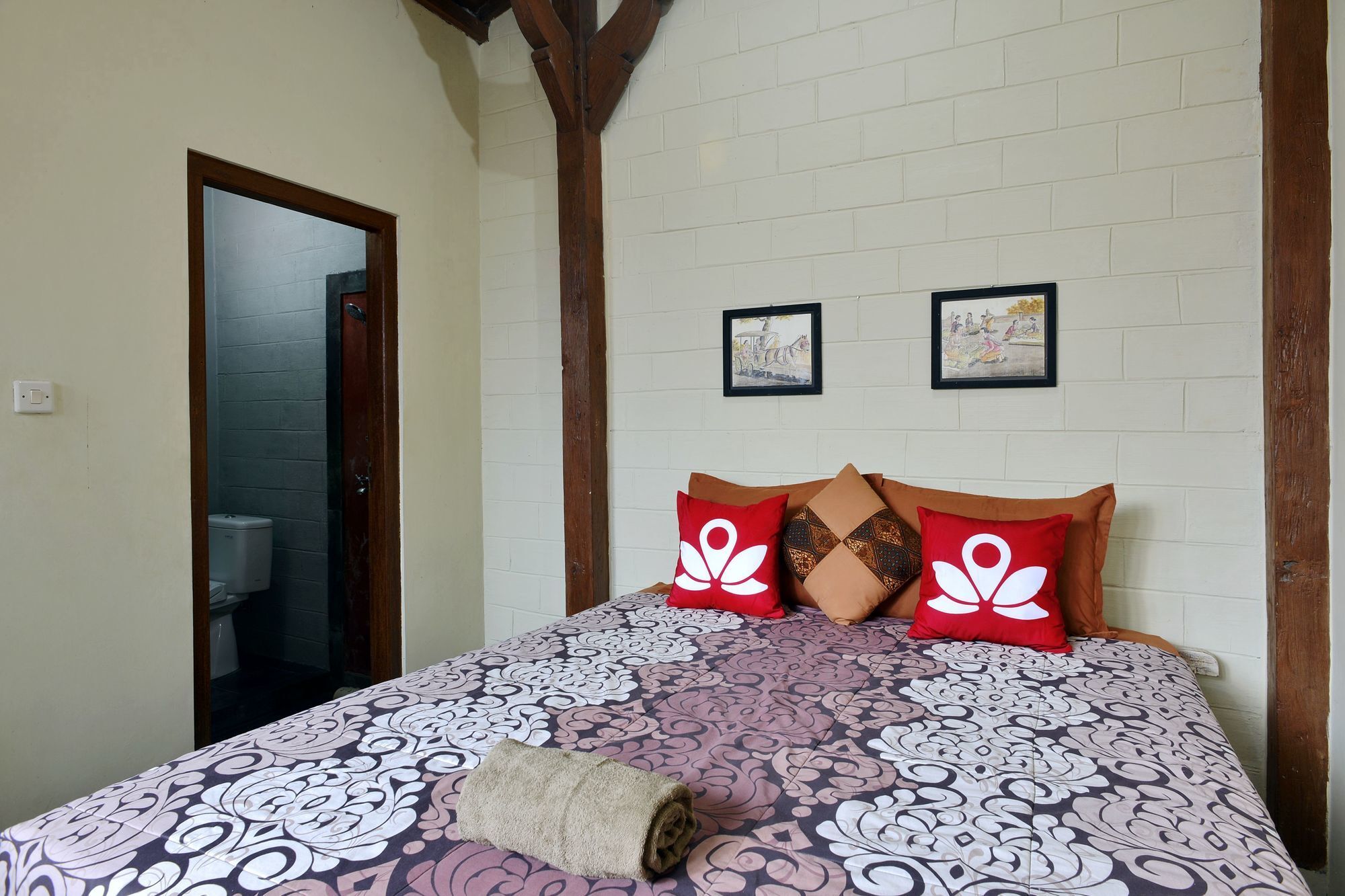 Ndalem Timoho Hotel Yogyakarta Ngoại thất bức ảnh